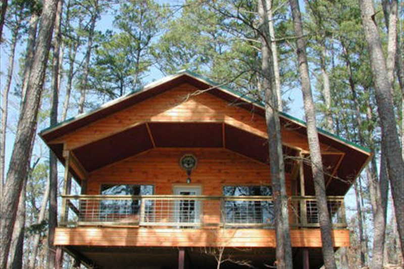 Missouri Treehouse Cabin Family Vacation