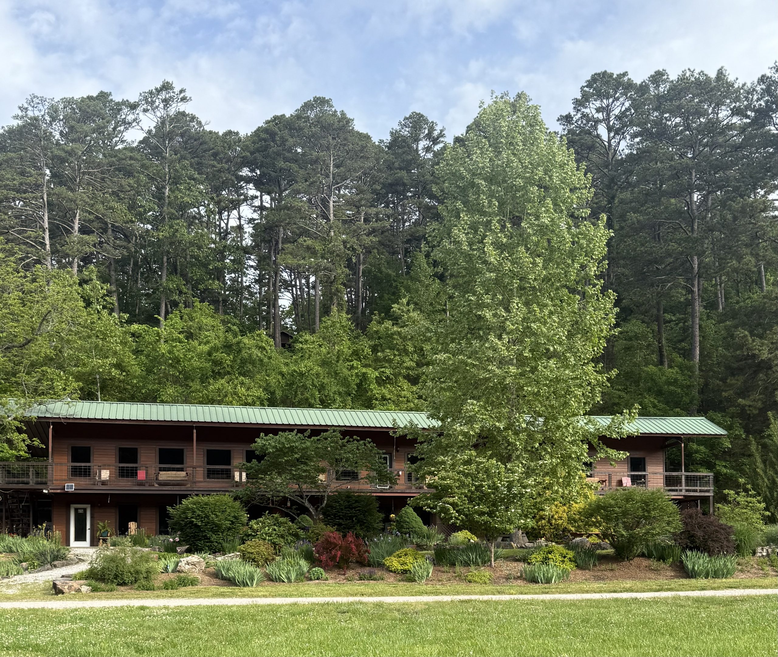 ROLF Lodge and Office Missouri Treehouse Cabins Family Vacation River of Life Farm